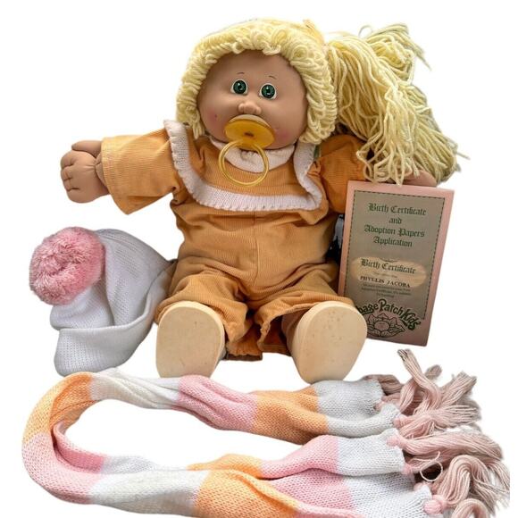Cabbage Patch Kids Doll 1978 1982 Blonde Hair Green Eyes Dimples Pacifier #3 - Picture 3 of 12